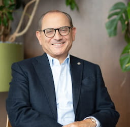 Magdi Batato